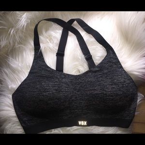 Victoria Secret Lightweight Sport Bra